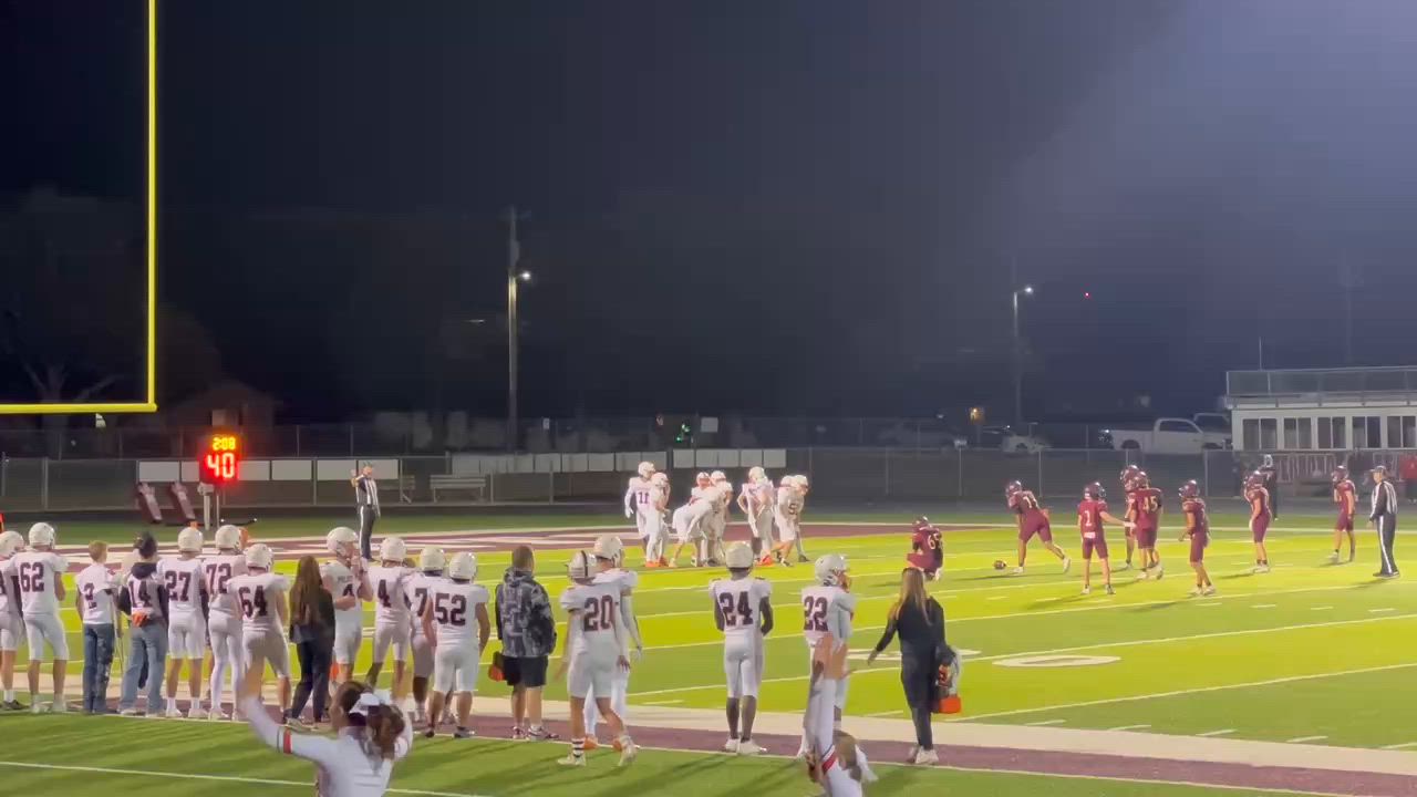 Daniel to Fischer for 25 vs Whitesboro