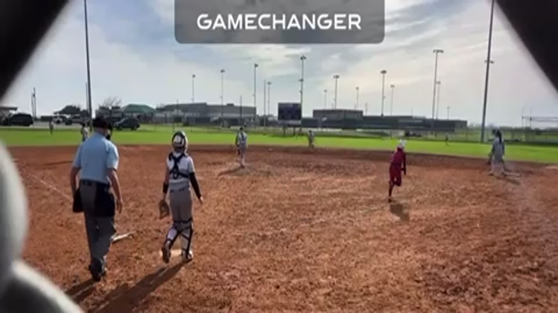 Ellis Fellin single vs Taylor