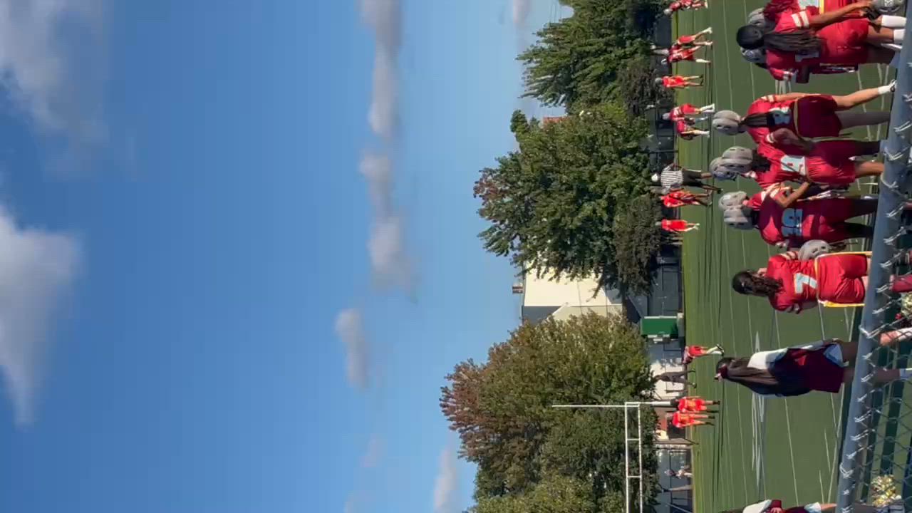 A touchdown by number 15! With an amazing throw from number 7!