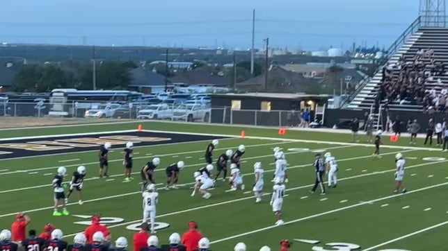 # 8 Lanson Moore with a 65 yard gain.