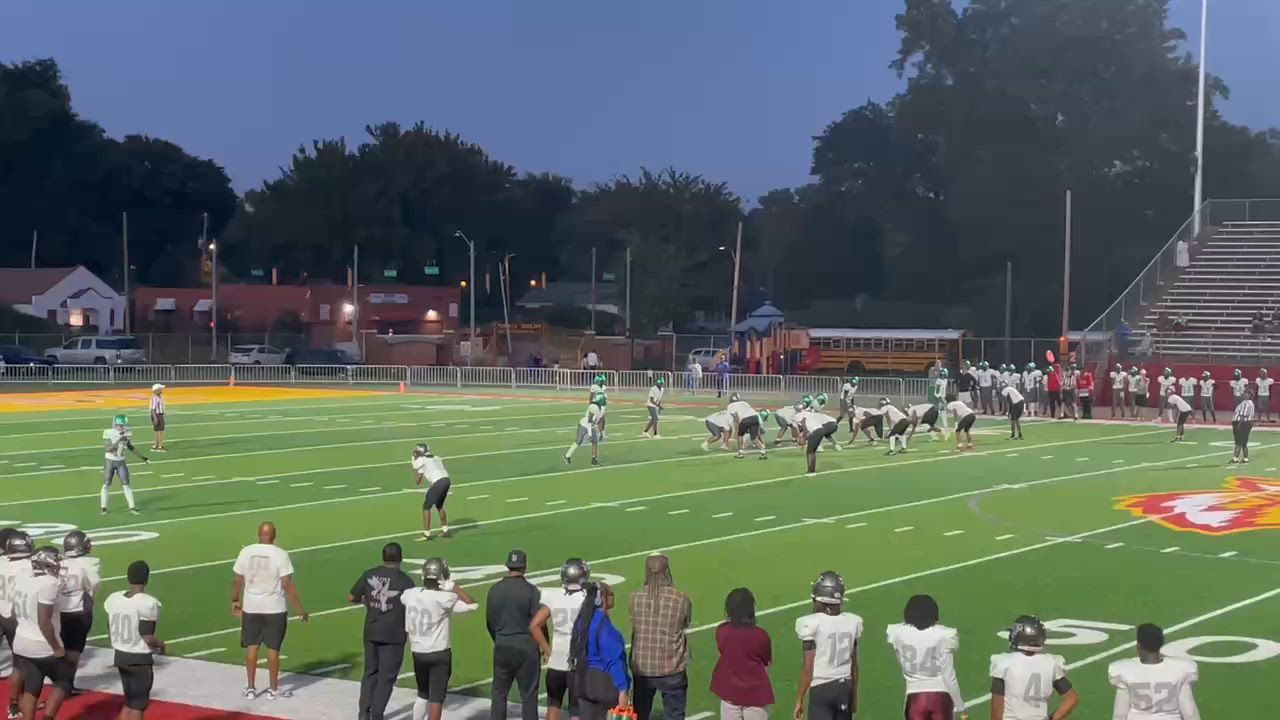 Sack vs white station