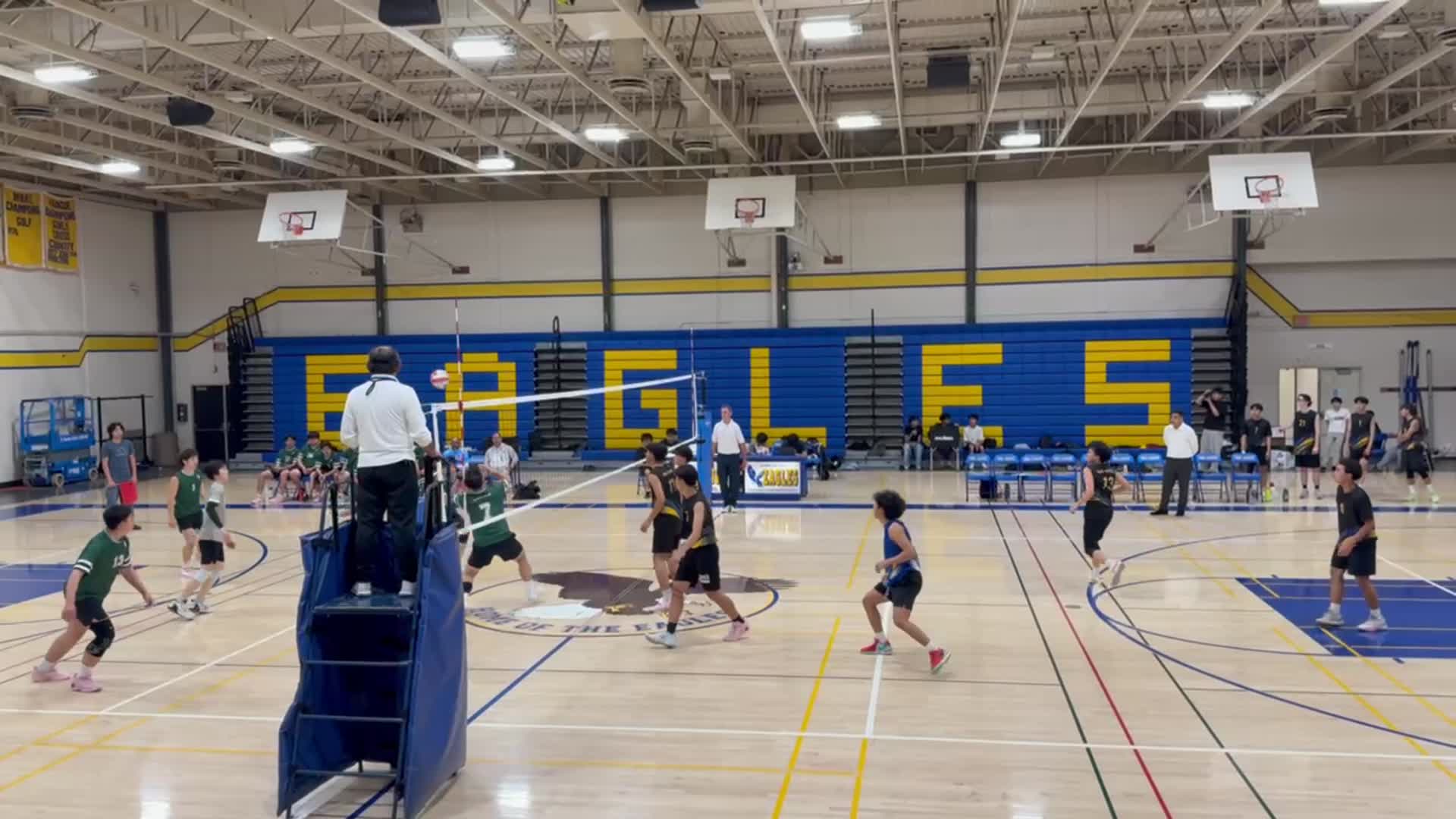 4/8/2025 Varsity Boys Volleyball - Yerba Buena @ Oak Grove (Oak Grove wins 3-0)