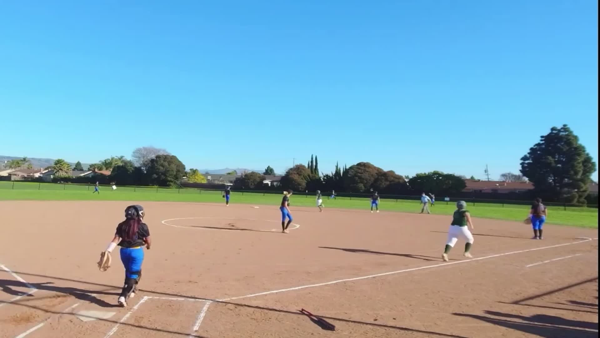 Ash Sinn (Fr.) - Catch deep right field