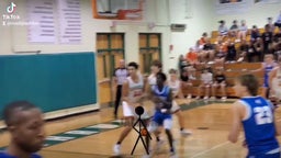 Dylan Flach
Jesuit High School
10th Grade
Class of 2026