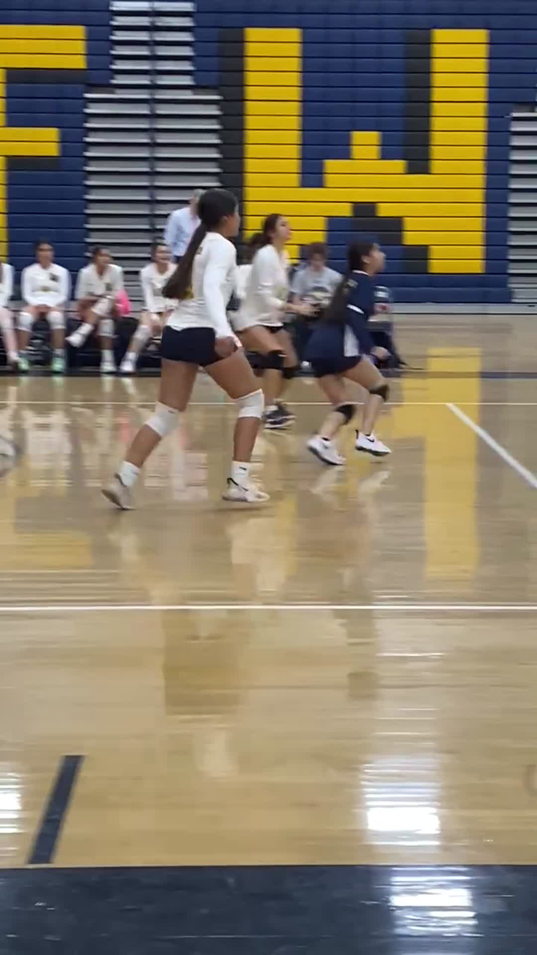 Flowing Wells freshman volleyball