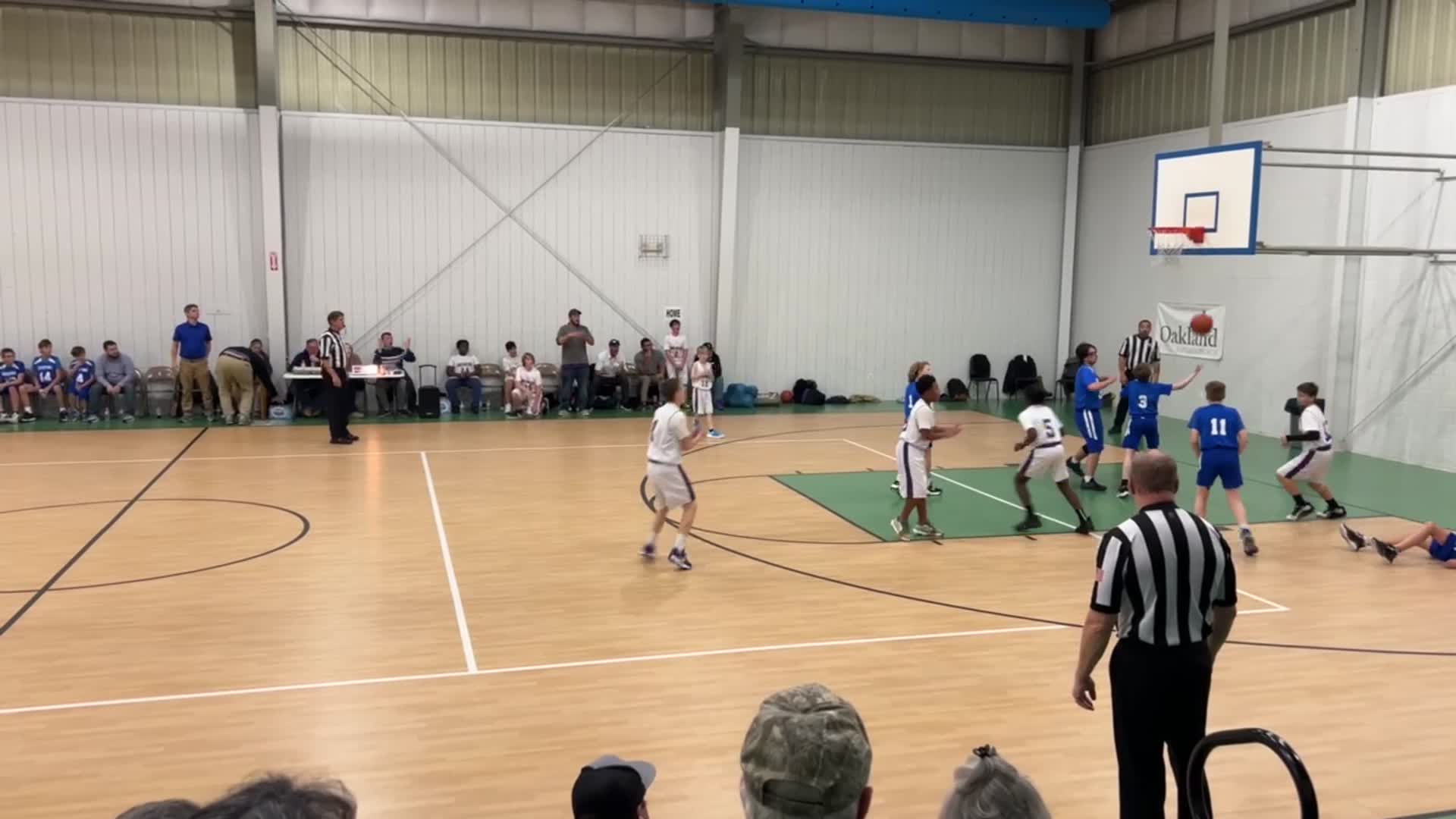 Jay Vincent takes it all the way for the bucket