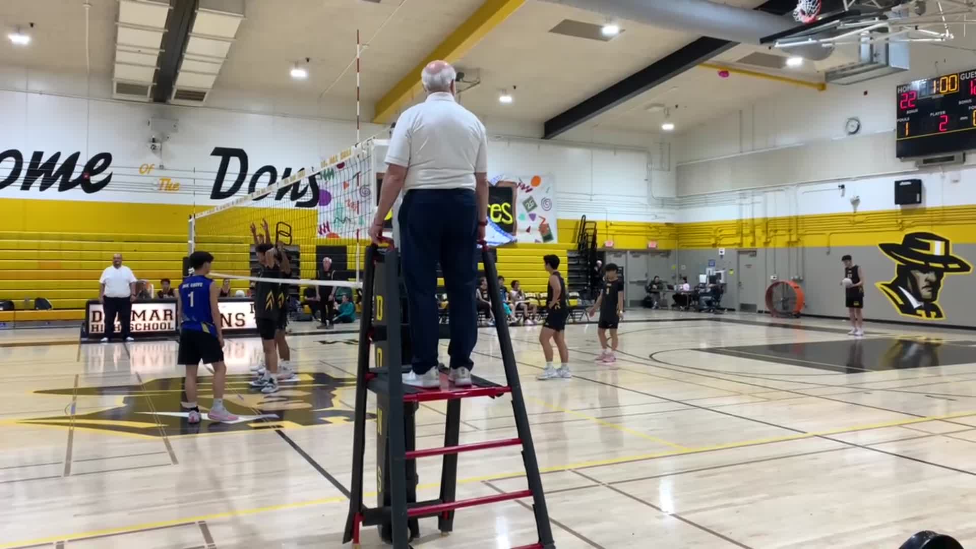 3/21/2024 Varsity Boys Volleyball - Oak Grove @ Del Mar