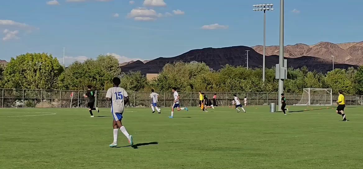 NATHAN MÉNDEZ SCORES A HEADER