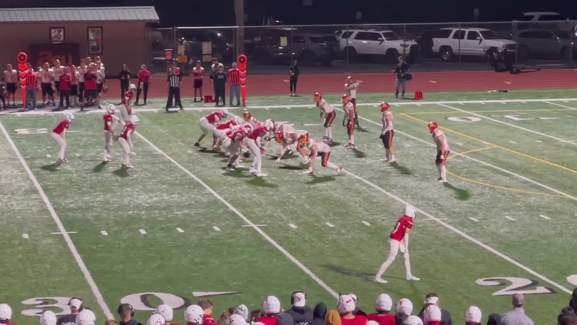 4th quarter YELM #10 Parker Myers with the keeper sweep right for a 1st down