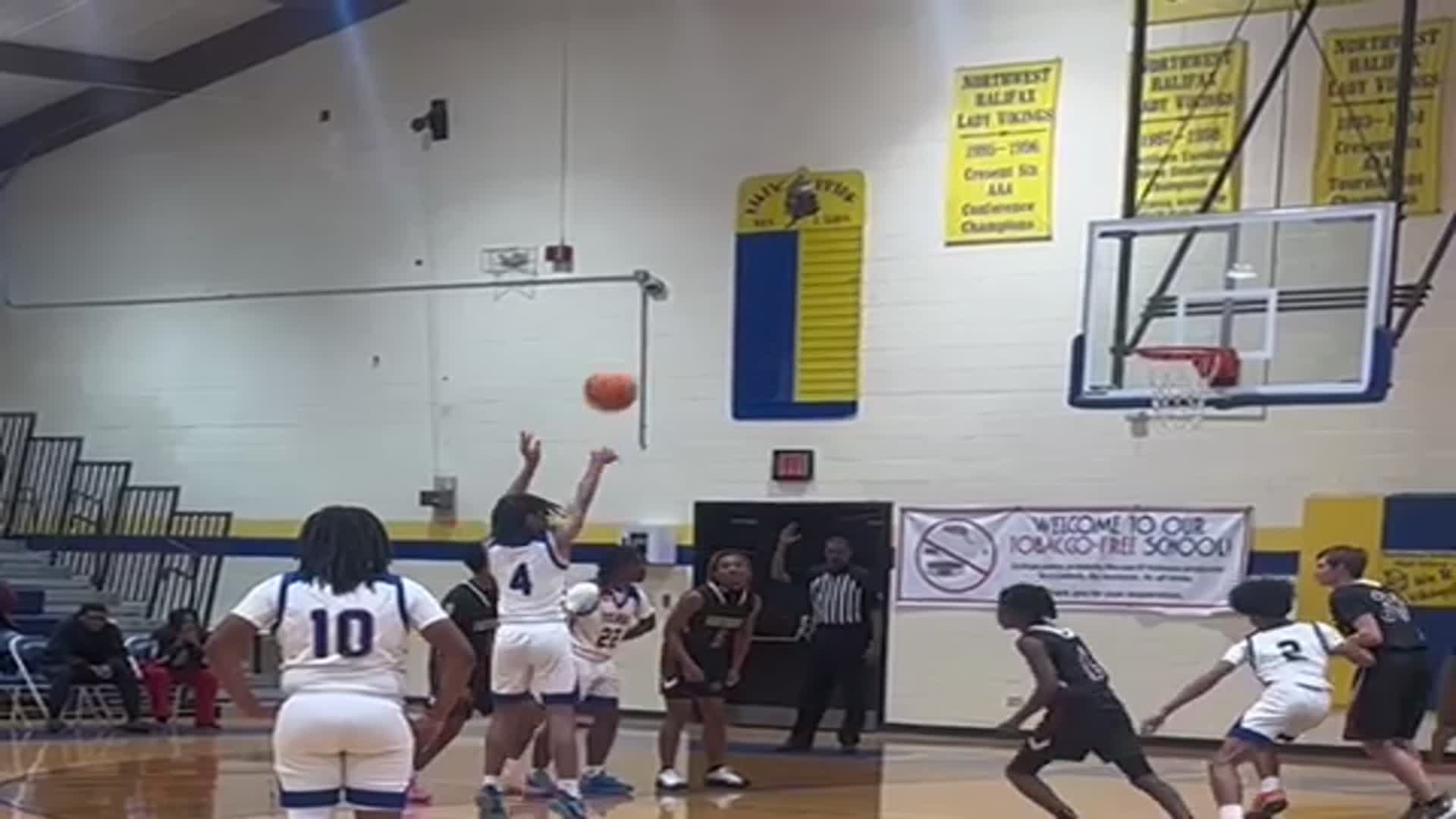 Christopher Williams 17 points