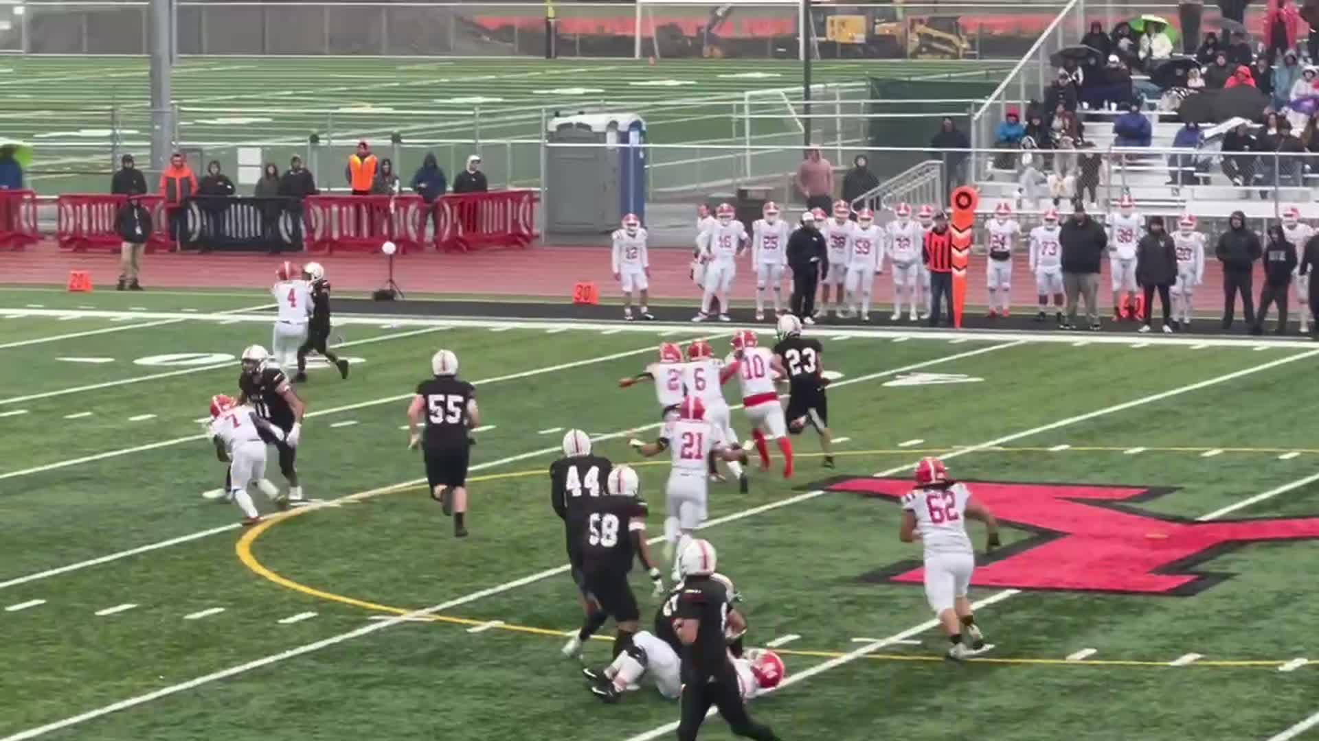 Yelm #23 Brayden Platt 48 Yard TD run for lead