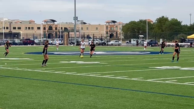 Assist from Sara Noechel to Carly Manchin