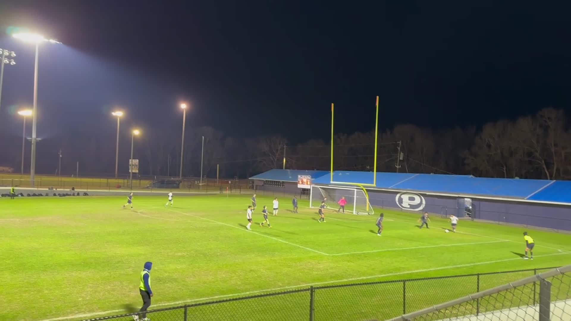 Portal Panthers goal attempt