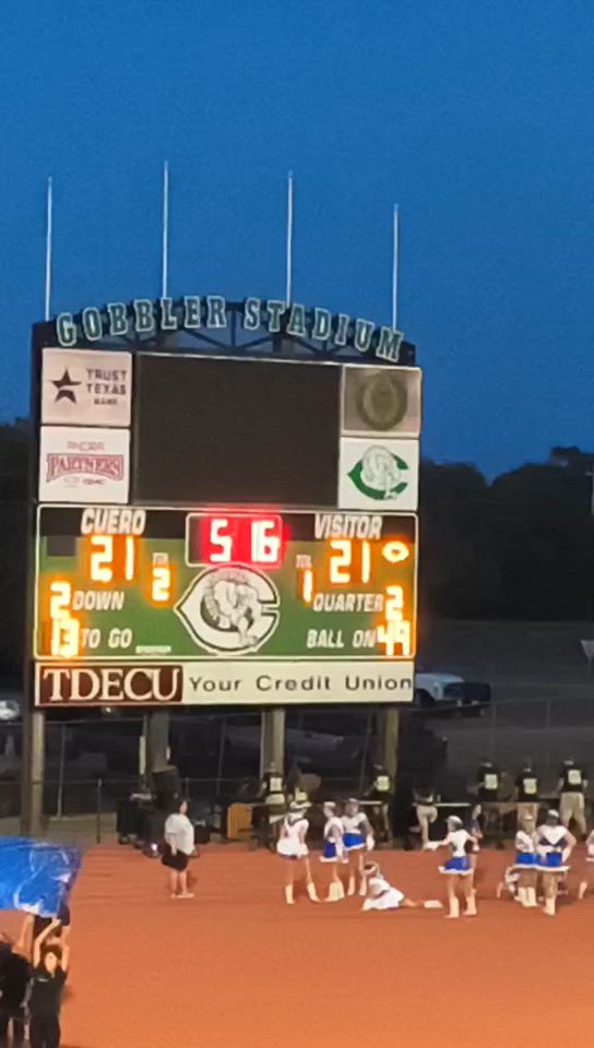 Cuero 21 -La Vernia 21 ?