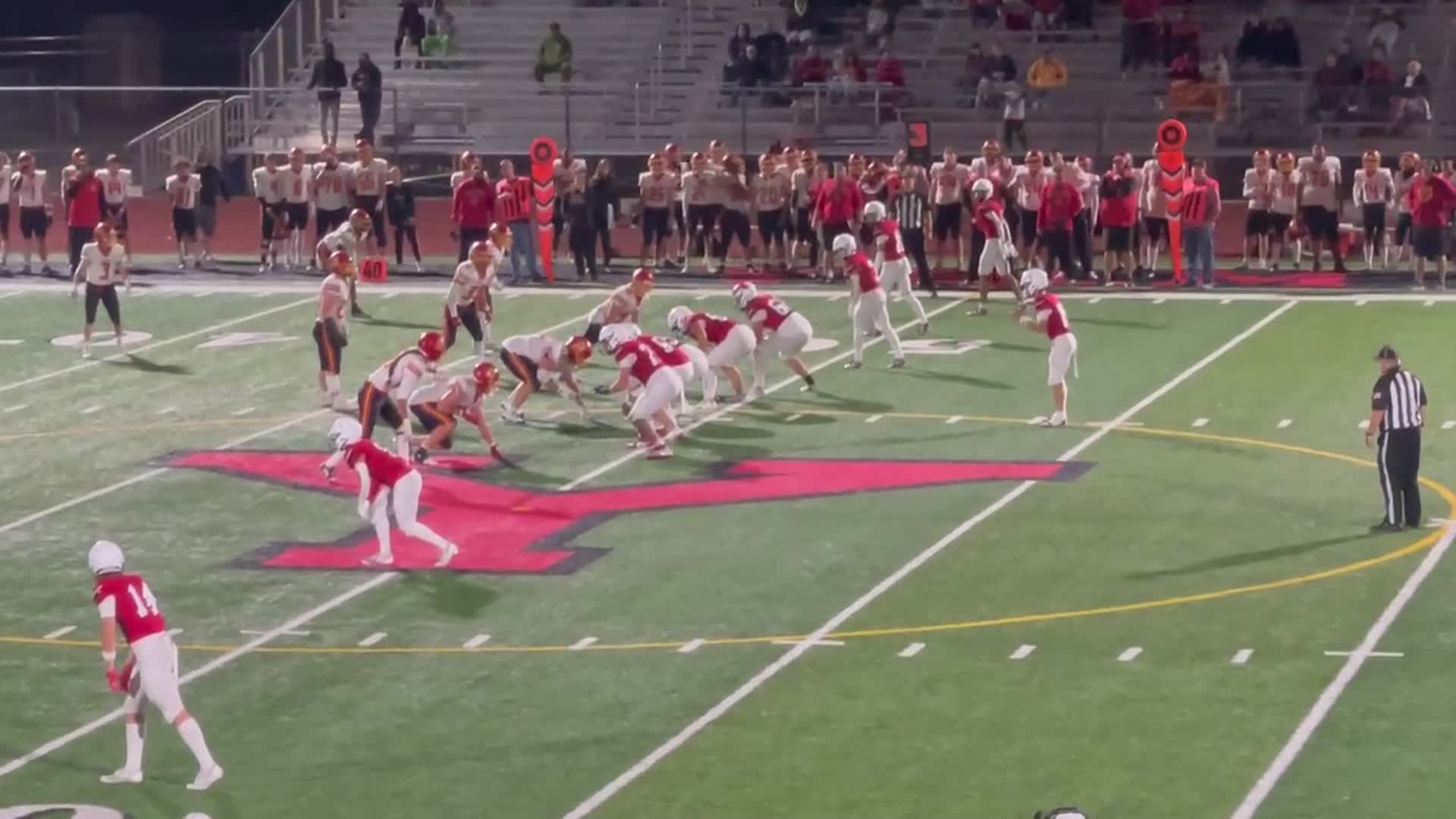 3rd quarter YELM #10 Parker Myers scrambles for a first down