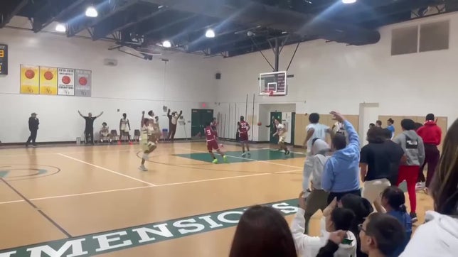 Blake Ferrante with the dunk . Jeremiah Carrasquillo with the assist.