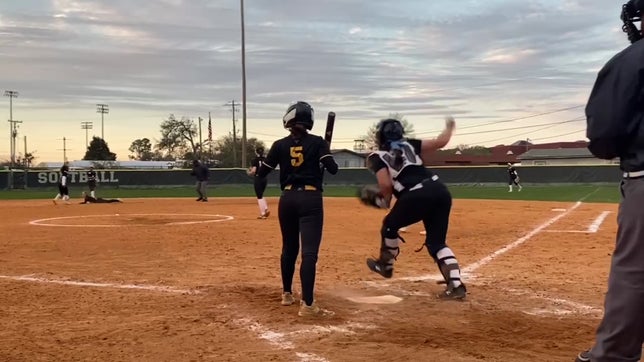 Ayla Holmes c/o 2027 - Catching Highlights - April 2024