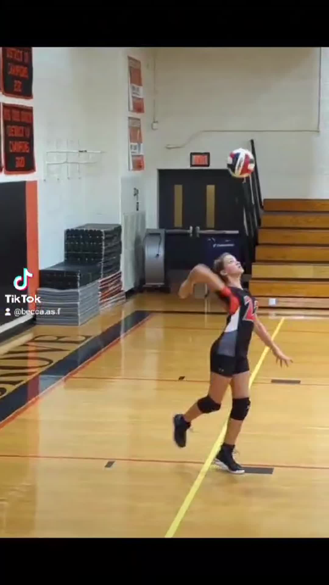 #22 (S) JV/V