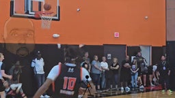 Junior Arroyo
Class of 2027
SCE UA 2027
Jesuit High School
#Jamanjifilms #fyp #thewatcher #Basketball #JuniorArroyo @jrarroyo4_3