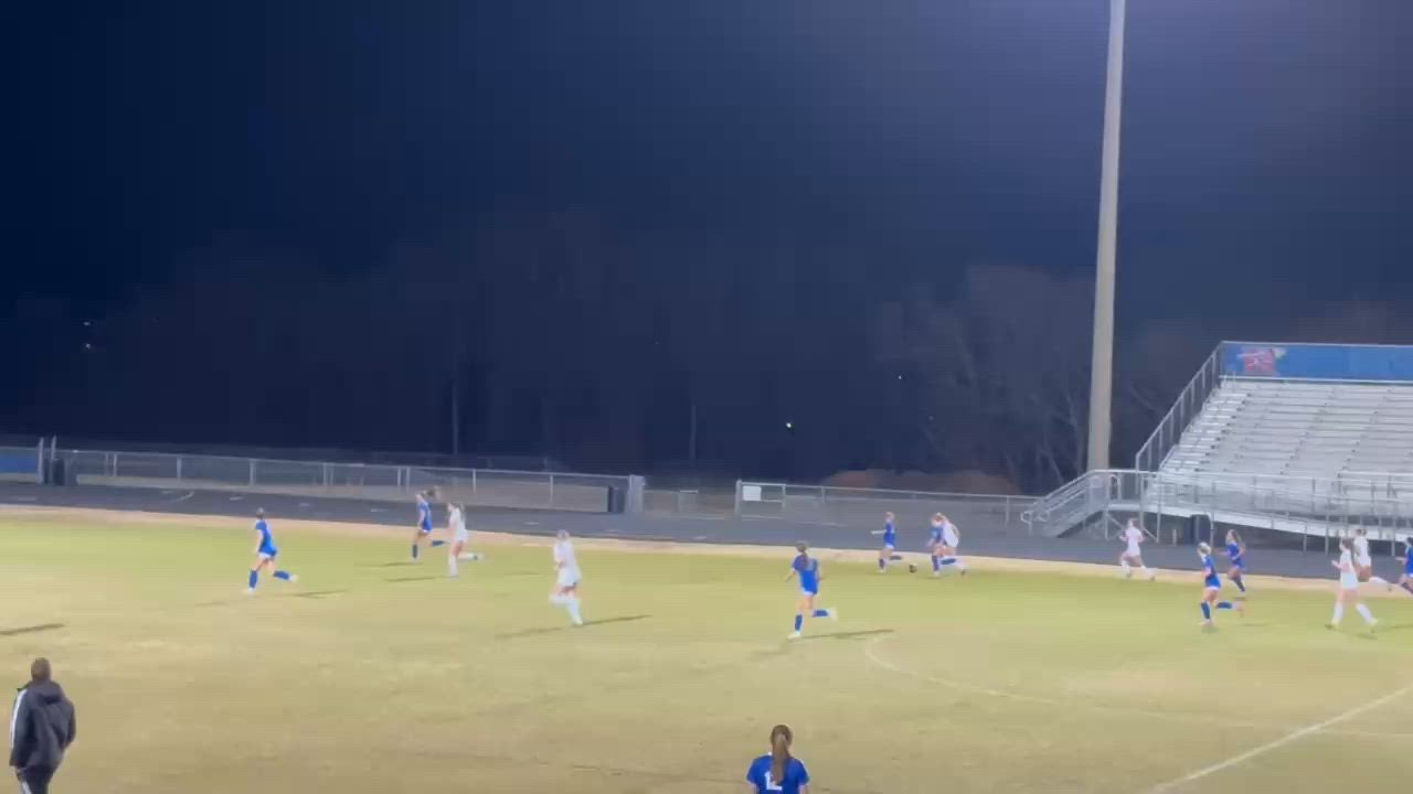 Molly Mclamb's 1st Maulding goal vs Riverside!