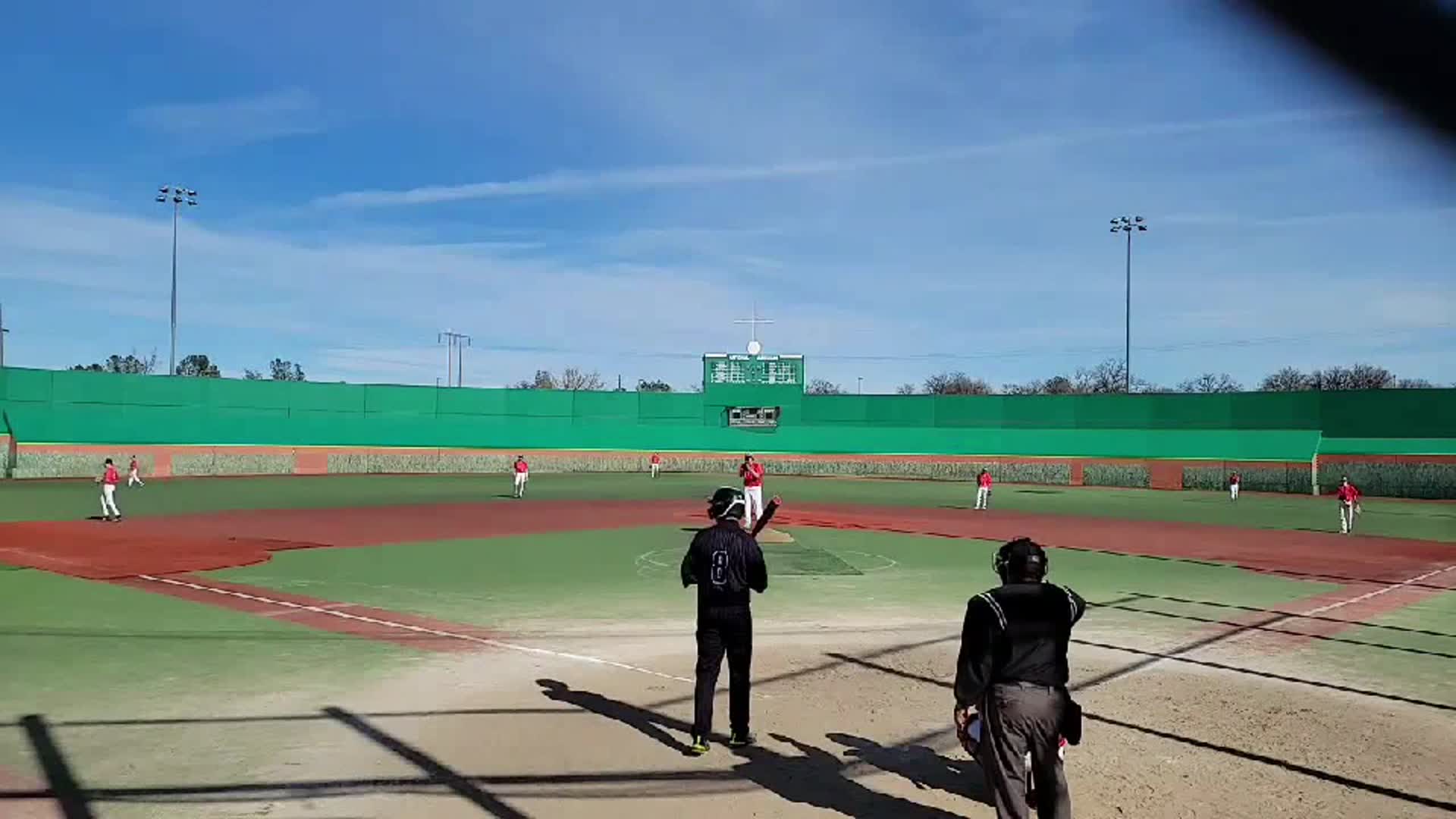 W.Stripling doubles to Center field