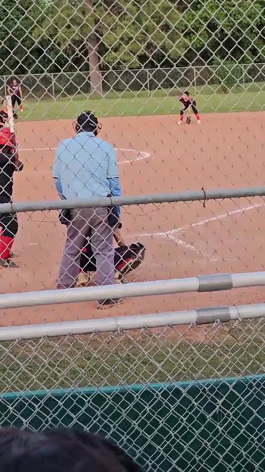 2025 Softball Yates v Furr