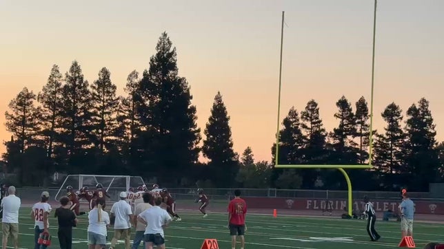 Vincent Navarro quickly reads pass and swats down attempt at an inside pass