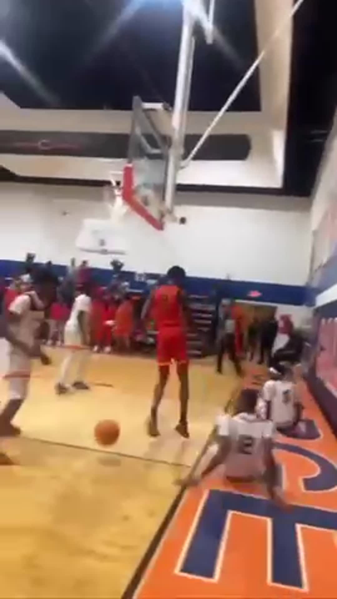 Damarian Harris insane slam