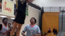 Good pass with 1 hand dunk AAU game