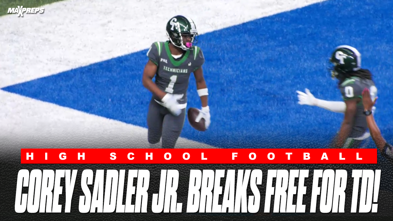 Corey Sadler Jr.’s Explosive TD Sparks 35–19 Win Over Detroit King