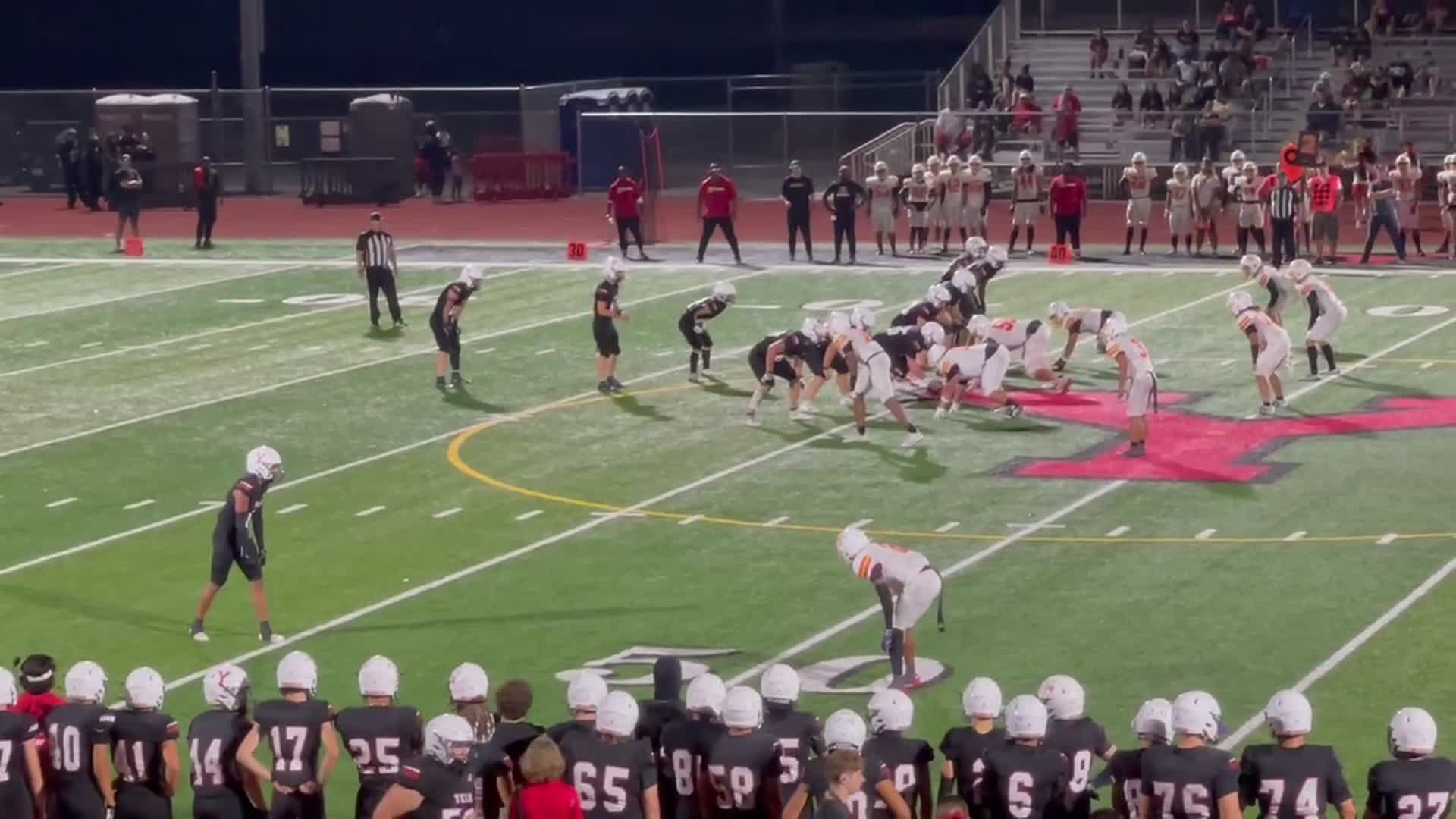 Yelm #10 Parker Myers 12 yard pass to #1 Maurice Williams for a 1st down