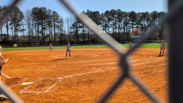 Stevie Cressionnie pitching to Katie mcbryde
