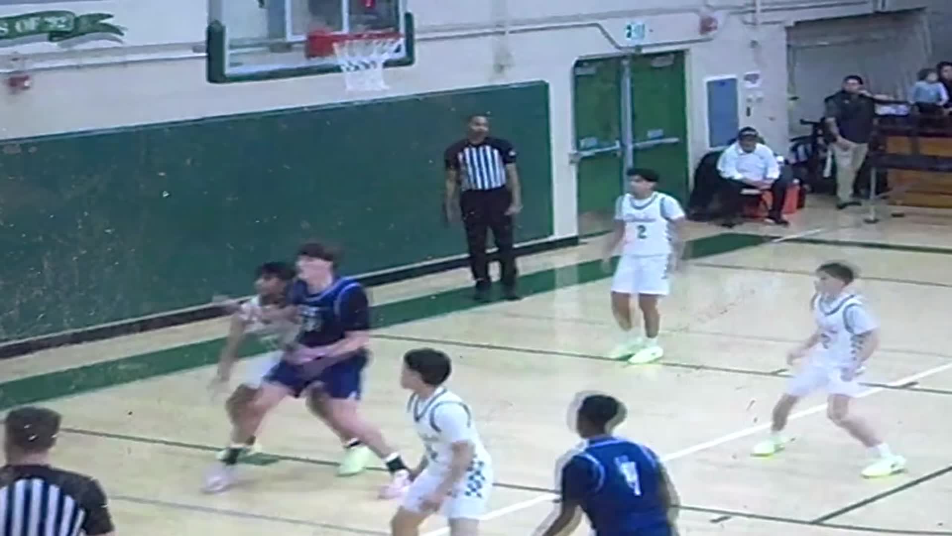 BIG GAME POST MOVES! 6'9" Caden Lloyd