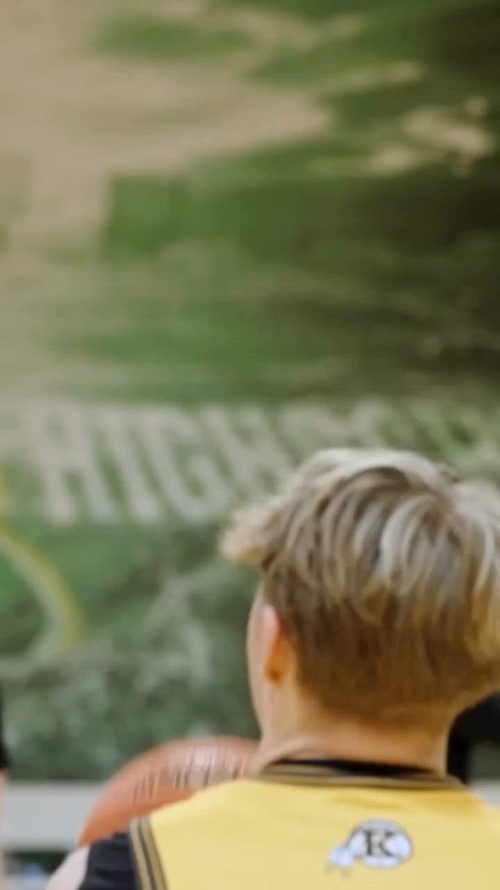 12/5/2025 Kickapoo Chiefs vs Lee Summit West in the @arvestbank classic in Spfd, Mo.