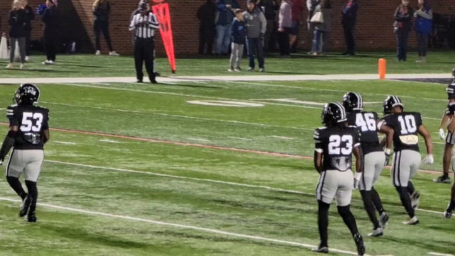 Alston Jordan #53 with a QB sack