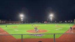 Brady Shelton hits a 3-run Home Run