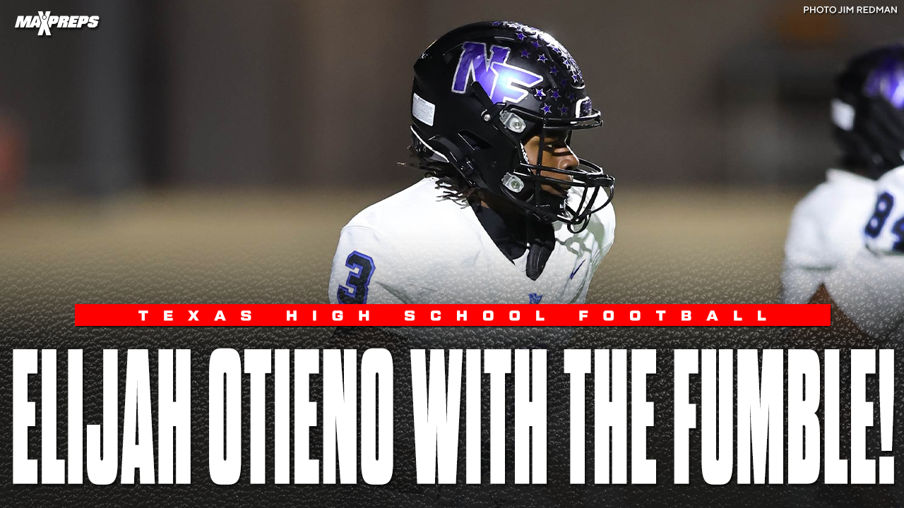 Defensive Back Elijah Otieno with the forced fumble vs Waxahachie!