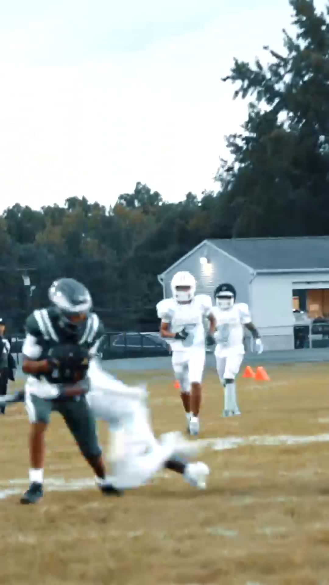43 yards catch by the freshman TJ Maddox from Nakeem Powell