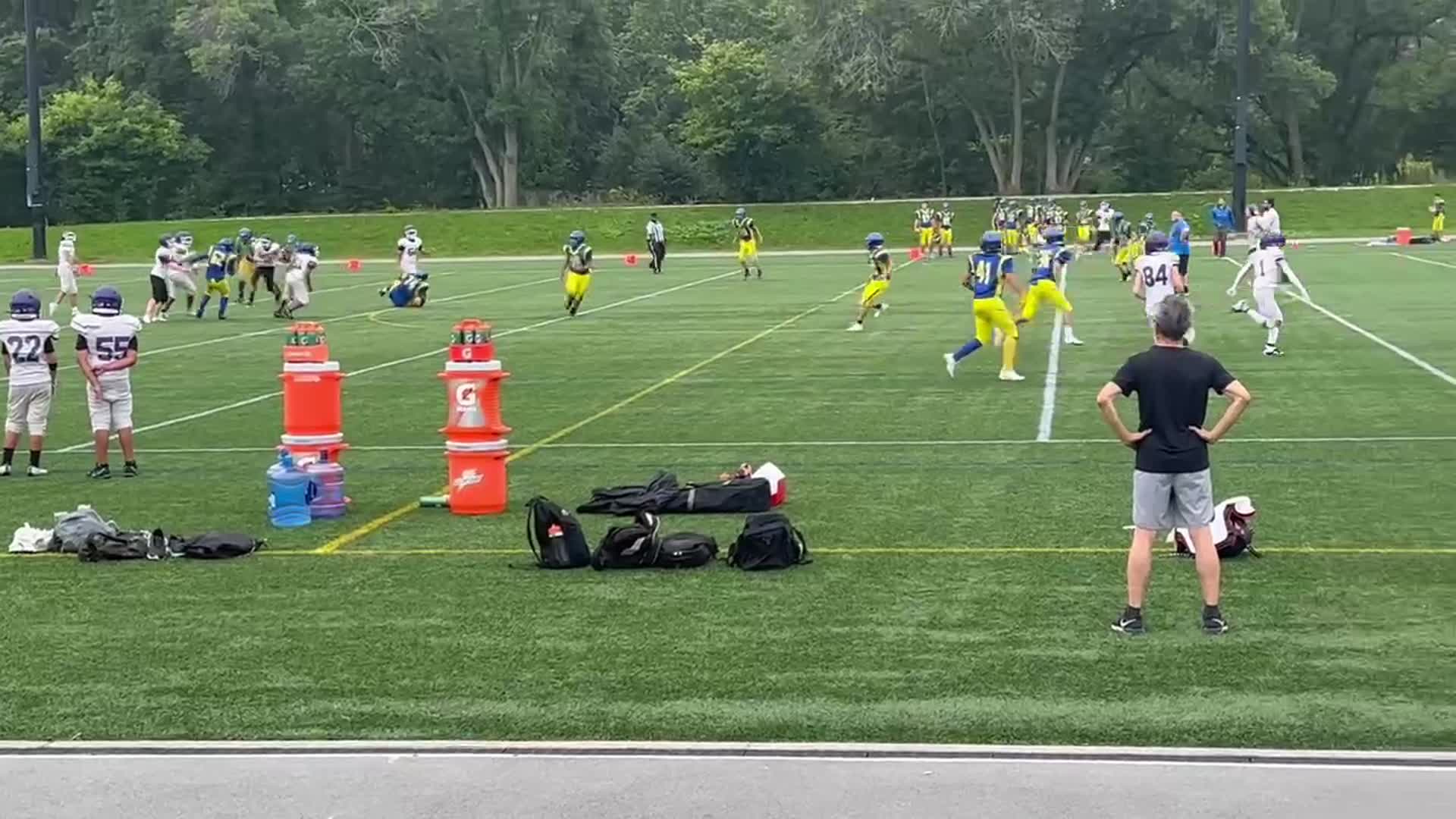 Christian Navas 52 yard reception