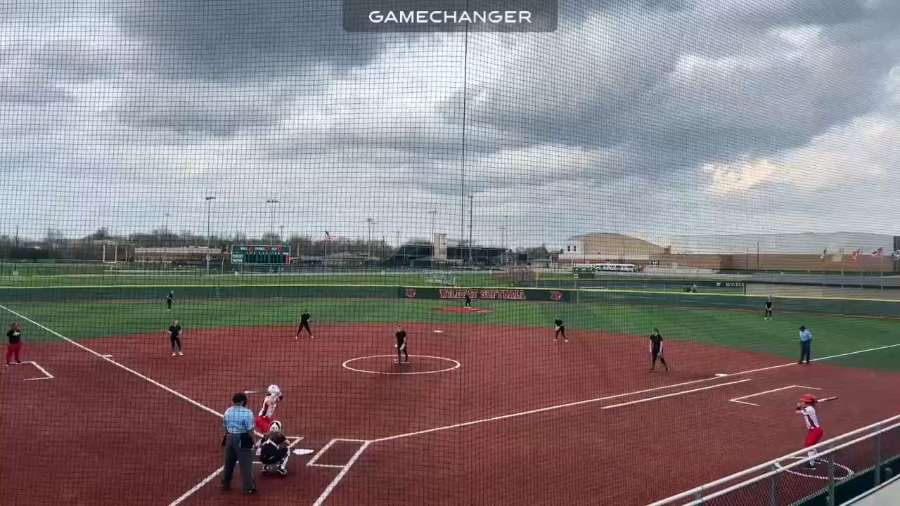 Kaylee Brown (JR) lead off single