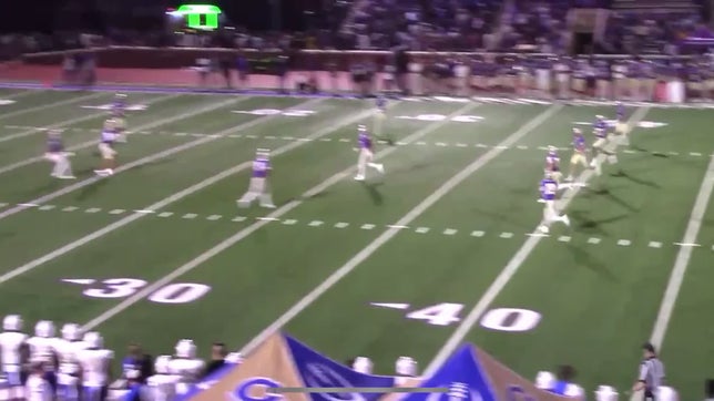 #31 and #0 on the tackle