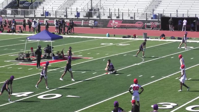 Hooten QB throwing bomb for TD