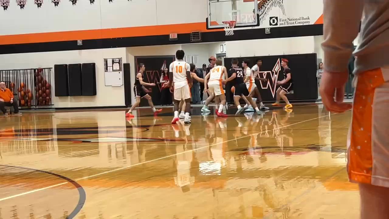 Winnebago (61) vs Forreston (58) - 12/4/25