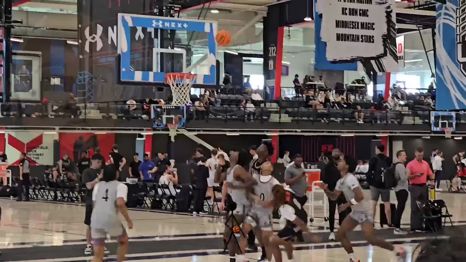 J'London Bivens 
Class of 2025
SCE UA 2026
#Jamanjifilms  #thewatcher #basketball #JLondonBivens @mglondon_