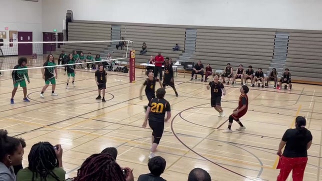Yeraldo Escareno (#2) starts the play, Ryan Goodwin (#20) connects with Fher Castillo (#10), and after a return from South Ridge, Jaden Washington (#22) finishes it with a clutch shot!