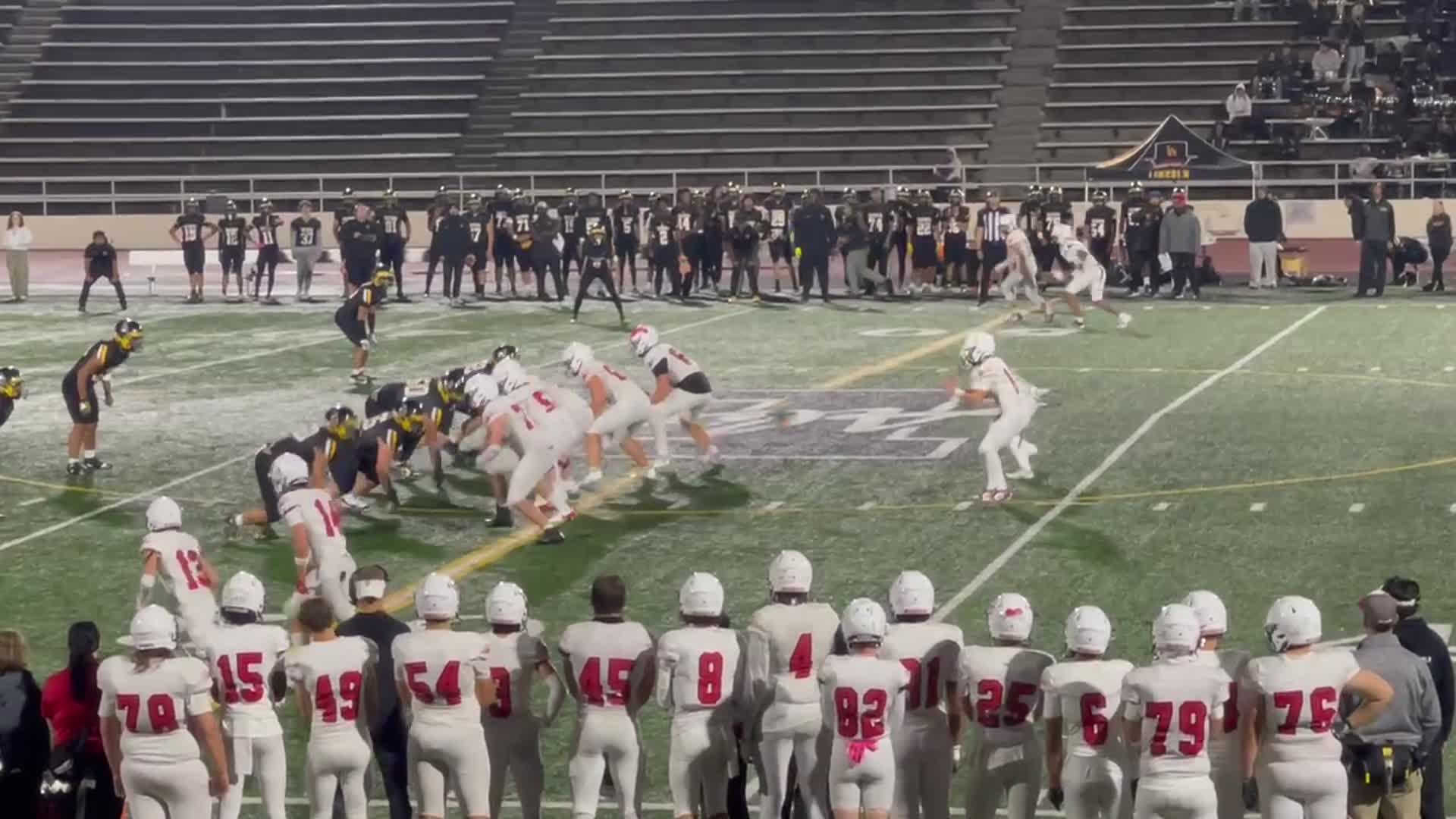 4th Quarter Yelm #10 Parker Myers scrambles for a first down