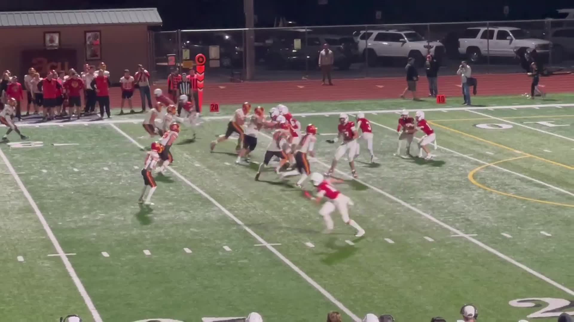 YELM #10 Parker Myers to #3 Jacob Ford 20 yard reception