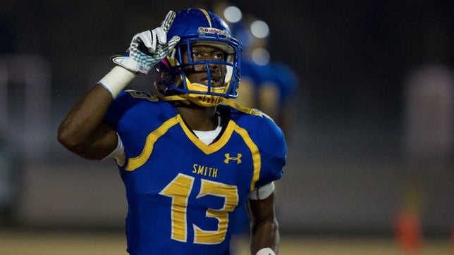 Deangelo White is a true inspiration. White honors his father,who passed away before the game yesterday with this touchdown
@Gregbishopphoto for the photography