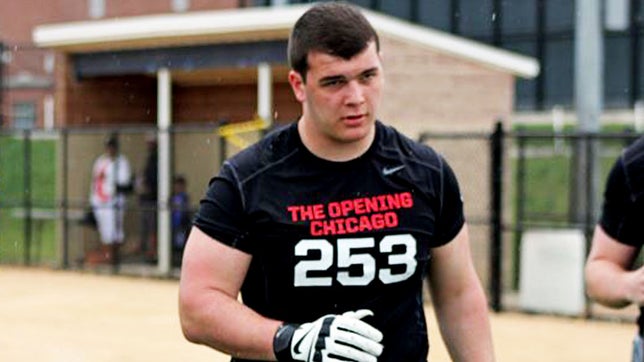 Ultimate highlights of Arrowhead's (WI) four-star offensive tackle Ben Bredeson.