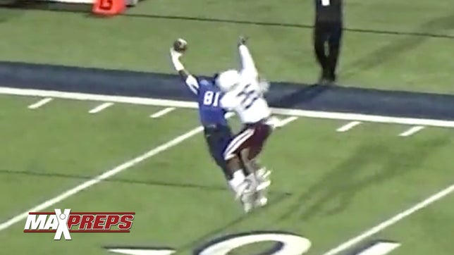 Allen's (TX) Tevyn Stevenson makes a nice one-handed catch against Plano (TX).